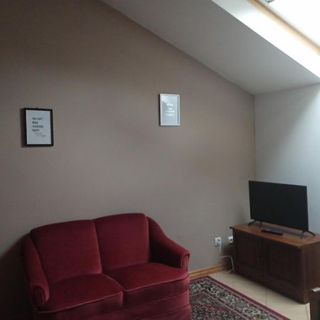 Palac Kursko Extérieur photo