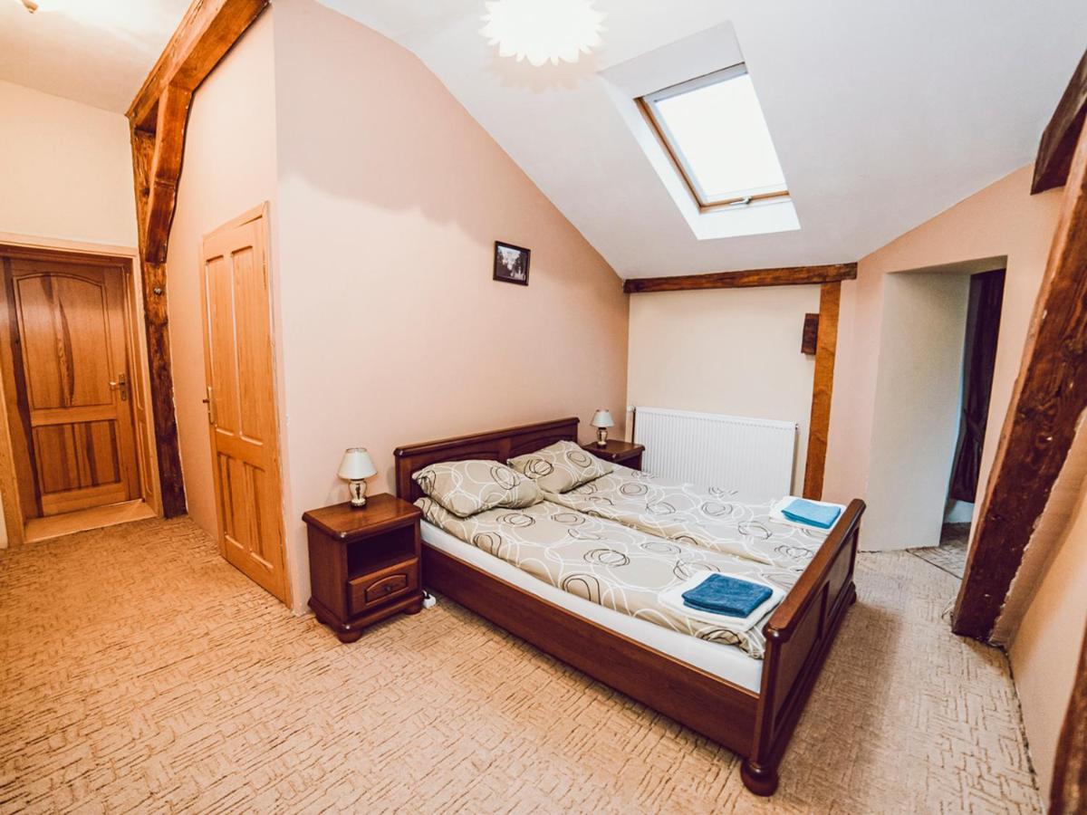 Palac Kursko Extérieur photo